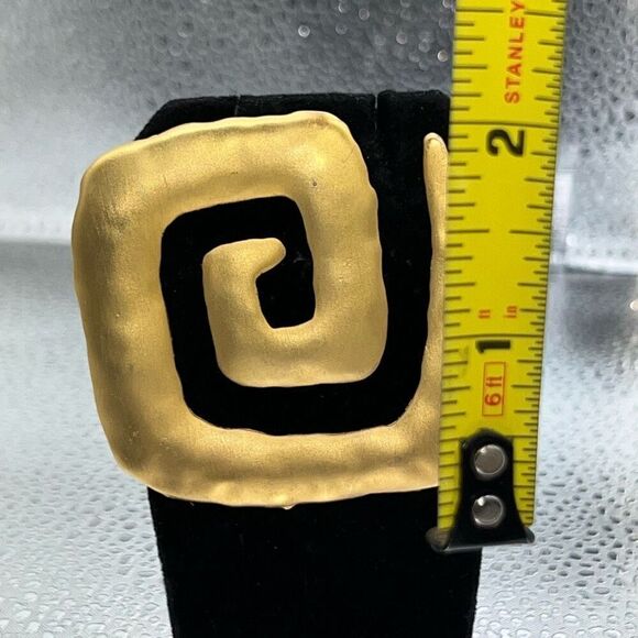 Vintage 1986 JJ Jonette Gold Tone Large Square Modernist Pin Brooch Egyptian - Picture 3 of 8